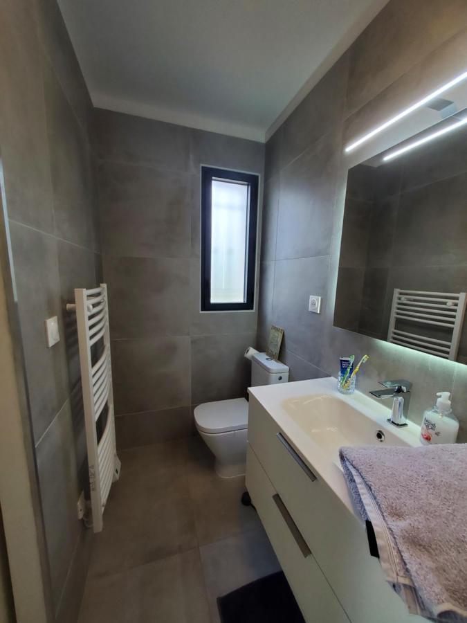 Charmant Studio Moderne Avec Exterieur "Dormir En Provence" Фонвией Екстериор снимка
